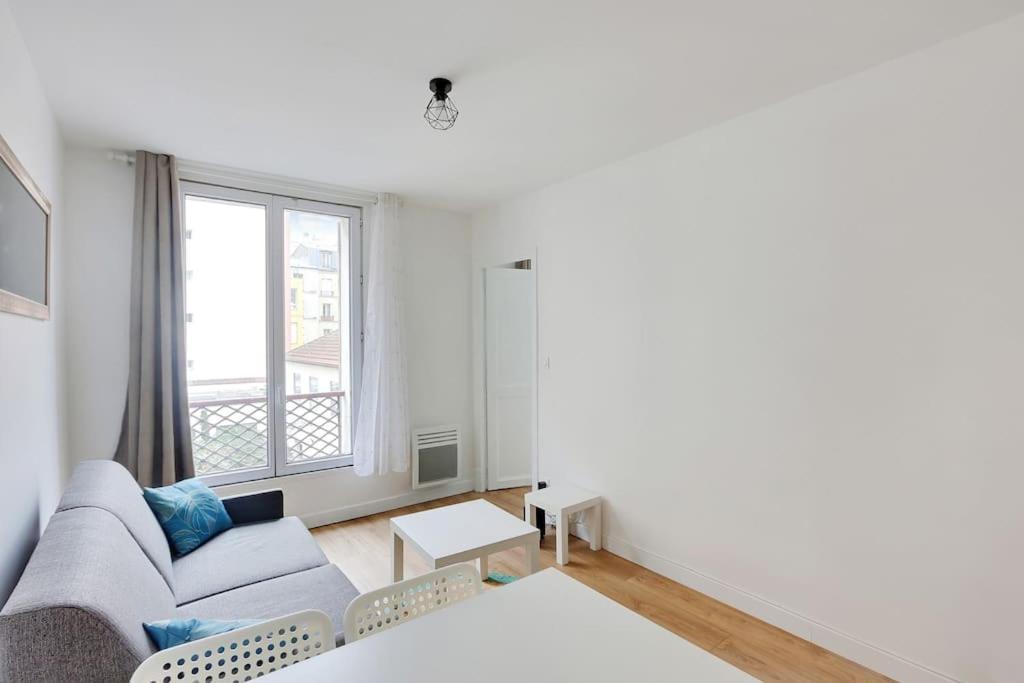 Appartement Suite Aux Portes De Paris Clichy Luaran gambar